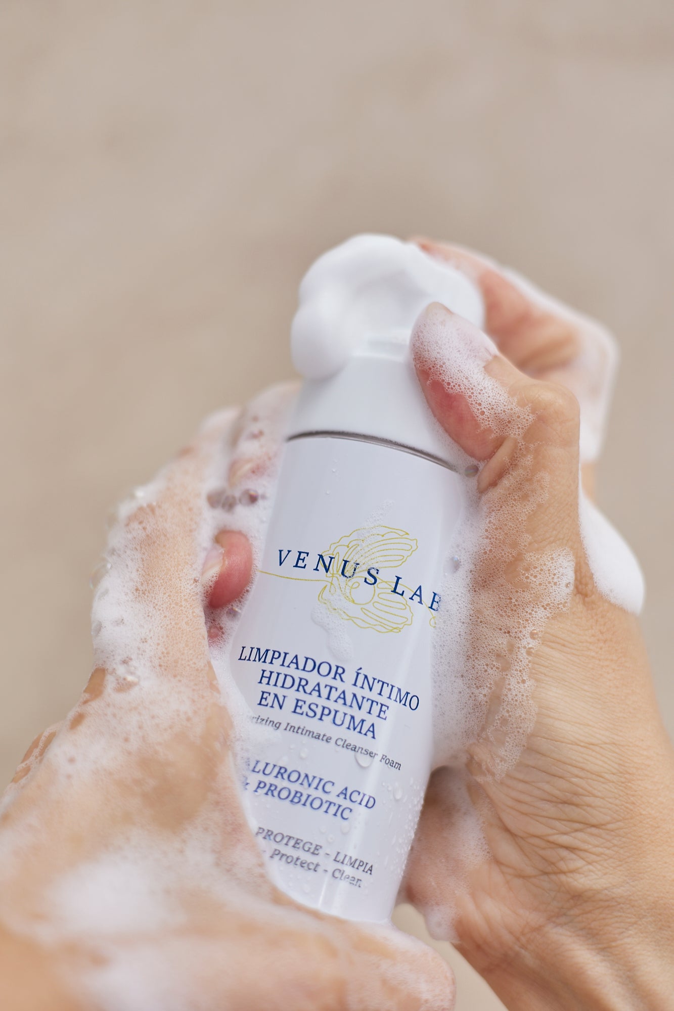 Limpiador Íntimo Hidratante en Espuma